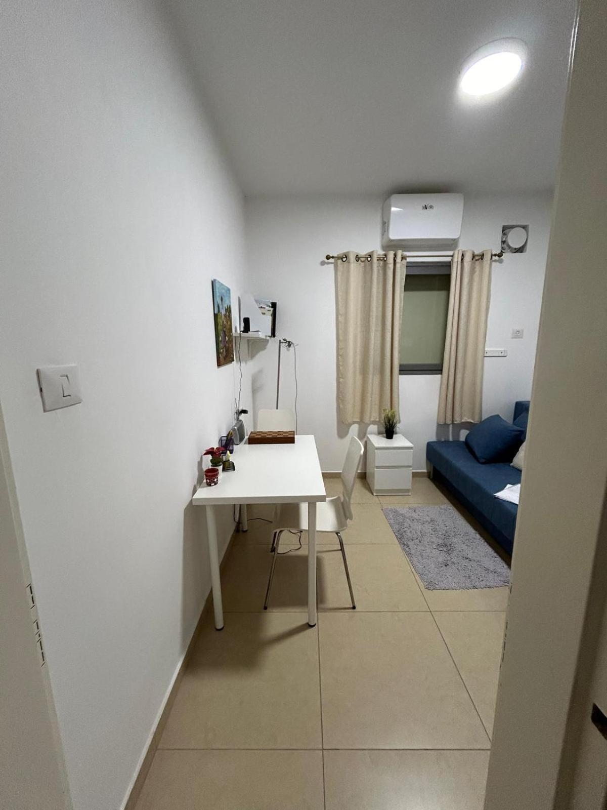 The Shining Star -A Beautiful 3 Bedroom Apartment Beersheba エクステリア 写真